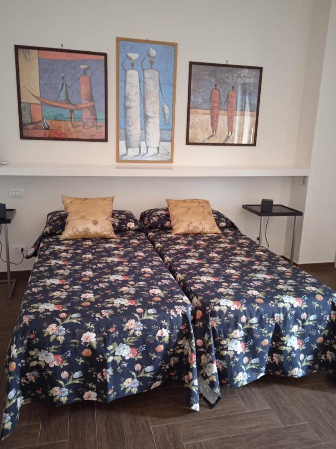 La Casa Dei Nonni Al Mare Hotel Bari Buitenkant foto