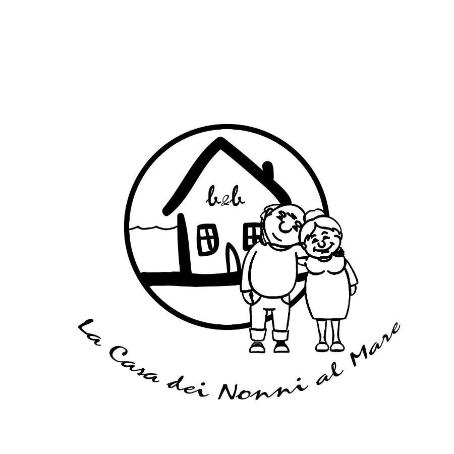 La Casa Dei Nonni Al Mare Hotel Bari Buitenkant foto