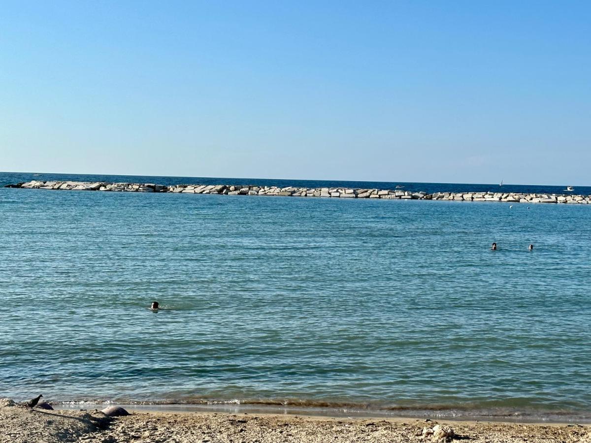 La Casa Dei Nonni Al Mare Hotel Bari Buitenkant foto
